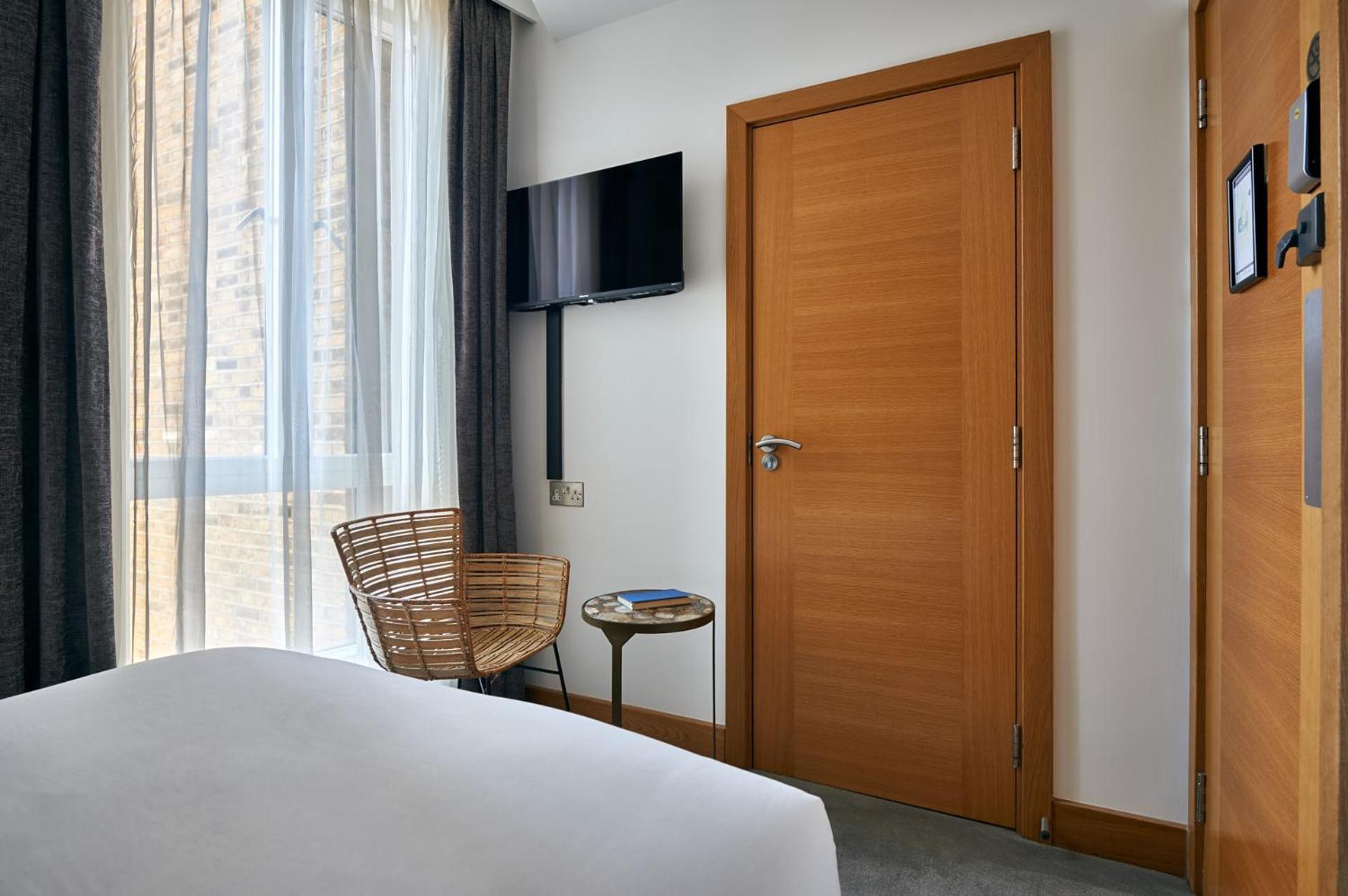 Libere Edgware Road 3*